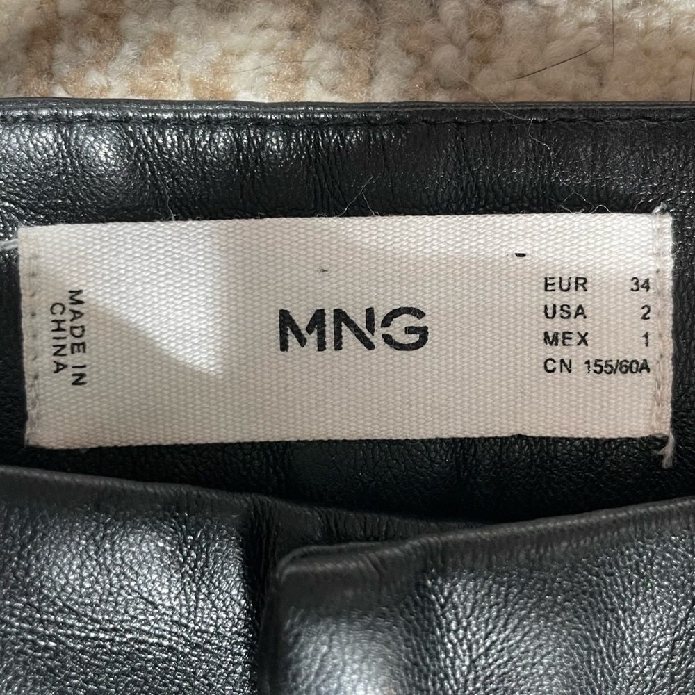 Mango Black Vegan Leather Highrise Mom Fit Faux Leather Pants Size 2 - Picture 7 of 13